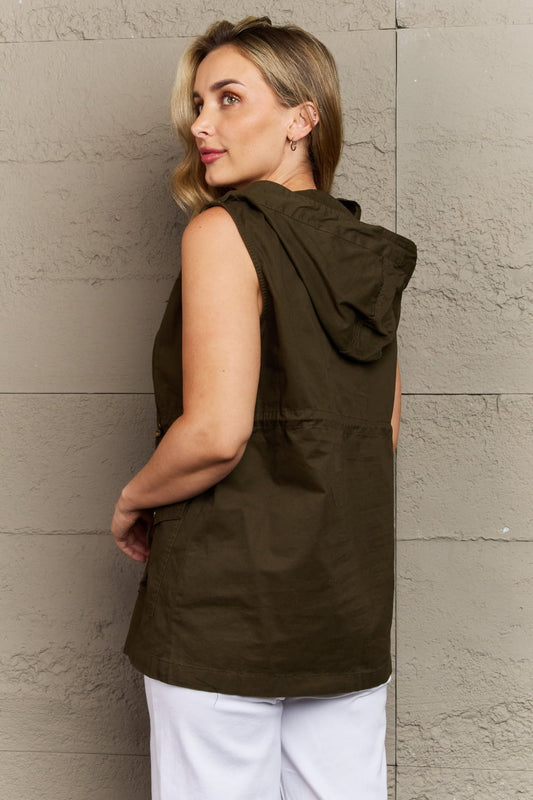 Commanding Style Snap Closure Utility Vest